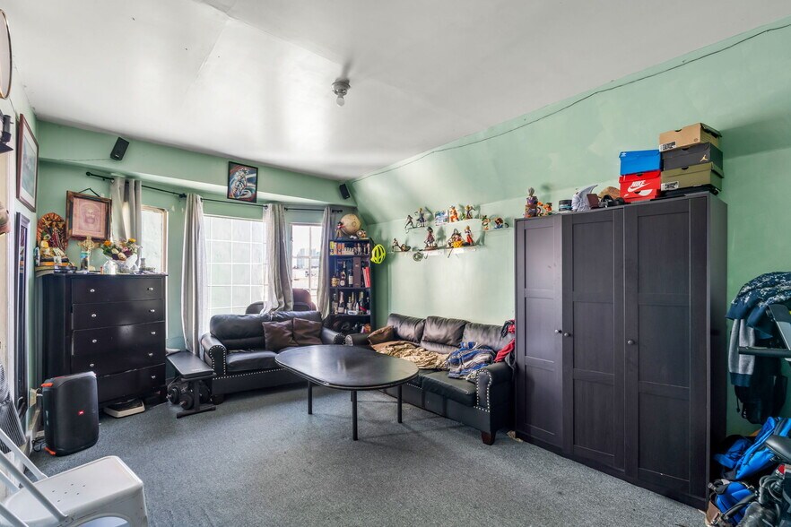More Photos Of 334 Leavenworth St, San Francisco Apartments For Sale