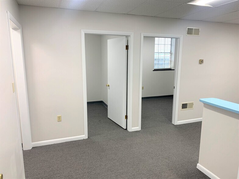 More Photos Of 250 Englar Rd, Westminster Unknown For Lease