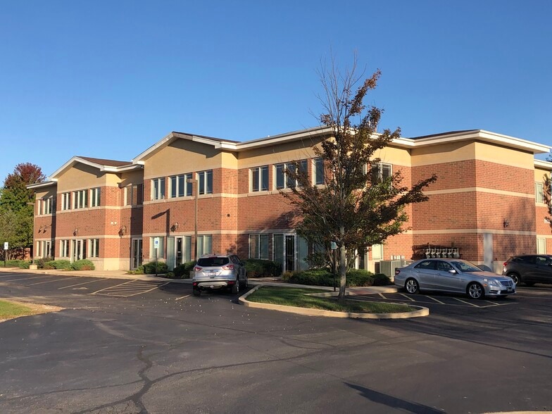 More Photos Of 2172 Blackberry Dr, Geneva Medical For Lease