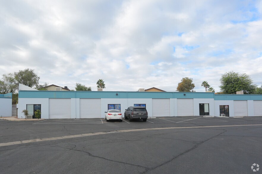 More Photos Of 140 S Camino Seco, Tucson Unknown For Lease