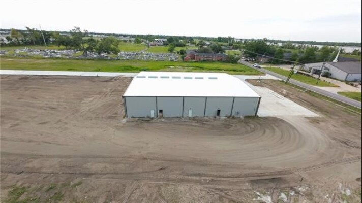 More Photos Of 834 Reverend Richard Wilson Dr, Kenner Industrial For Sale