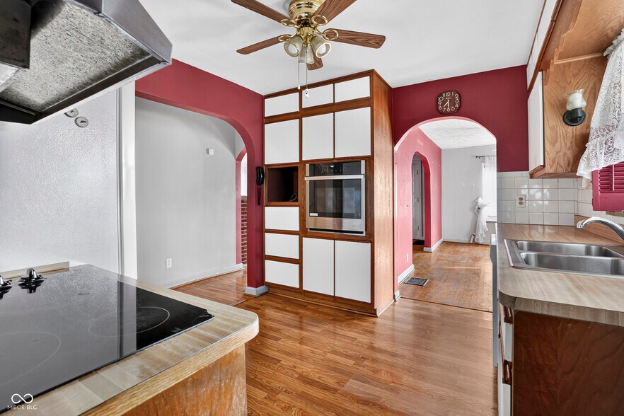 More Photos Of 5037 W US Highway 52, New Palestine Land For Sale