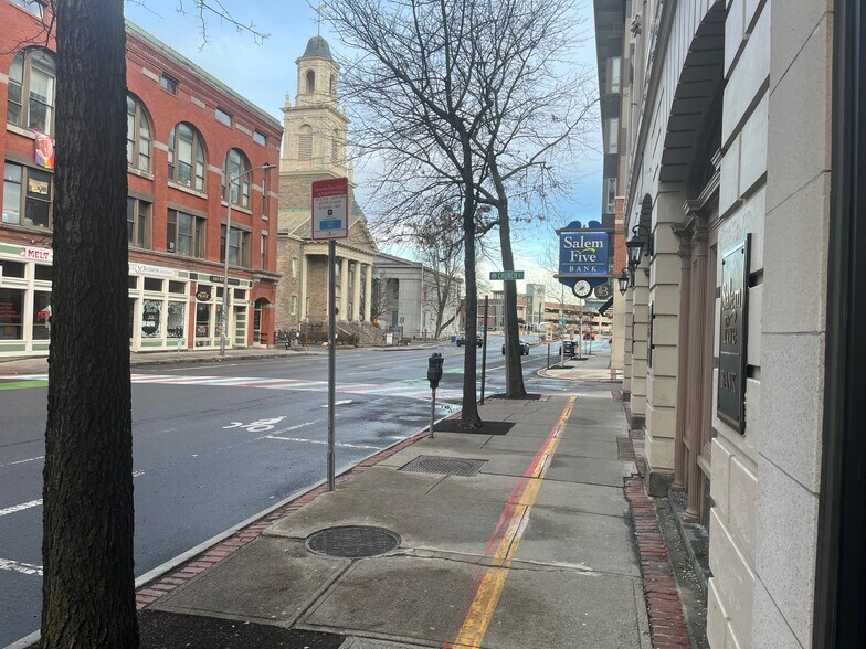 More Photos Of 71 Washington St, Salem Bank For Lease
