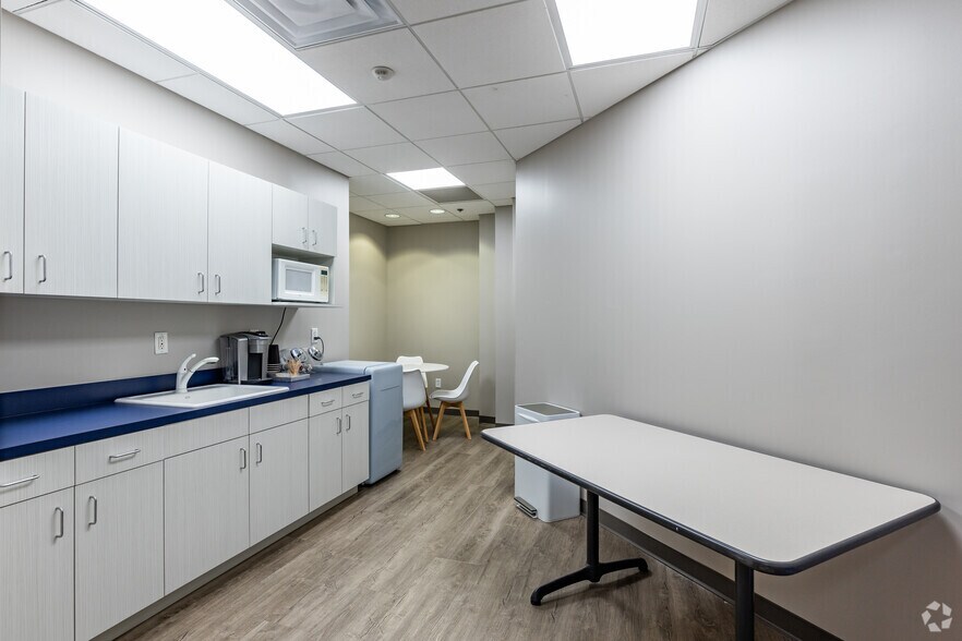 More Photos Of 2301 Lucien Way, Maitland Office For Lease