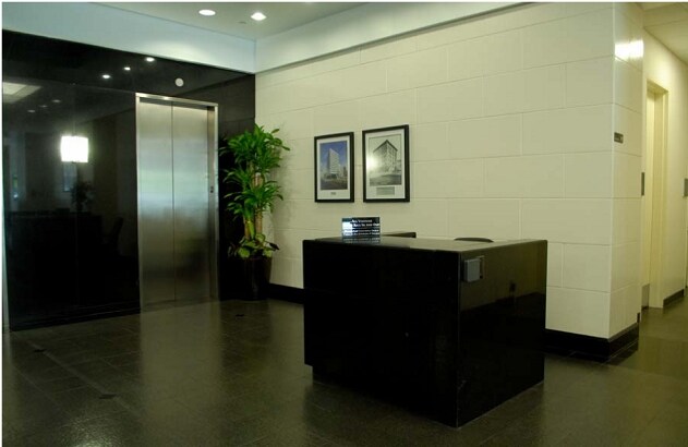 More Photos Of 1001 Texas Ave, Houston Office For Lease