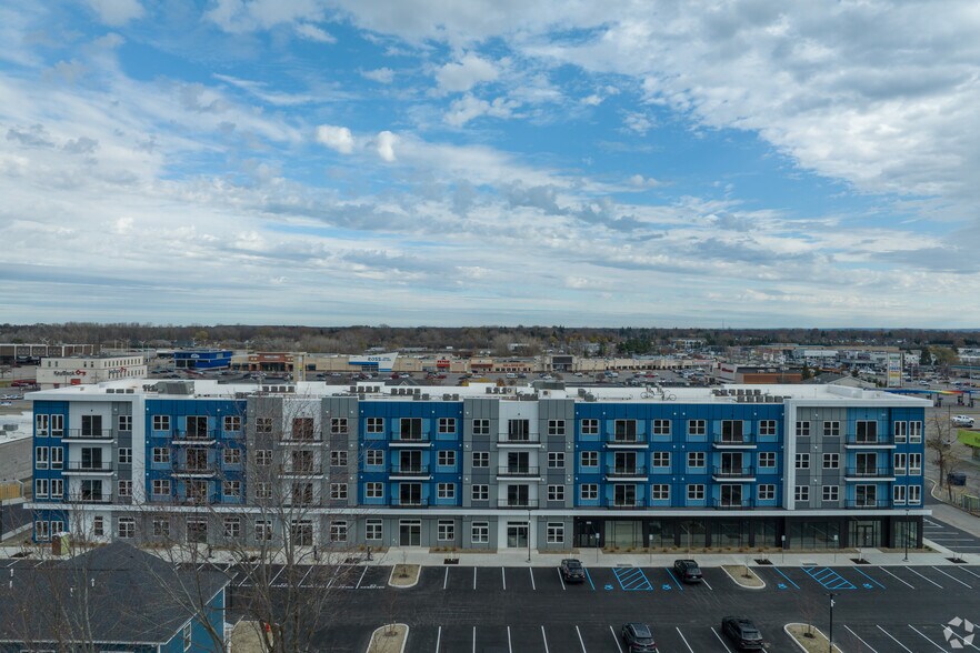 More Photos Of 6842 Main St, Williamsville Apartments For Lease