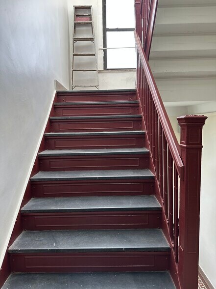 More Photos Of 36-52 35th St, Long Island City Apartments For Sale