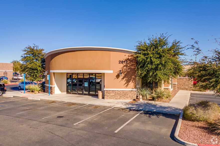 Primary Photo Of 2812 N Pinal Ave, Casa Grande Bank For Lease