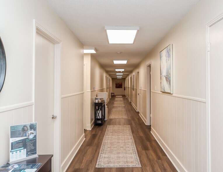 More Photos Of 2885-2889 South Lamar Blvd., Oxford Healthcare For Sale