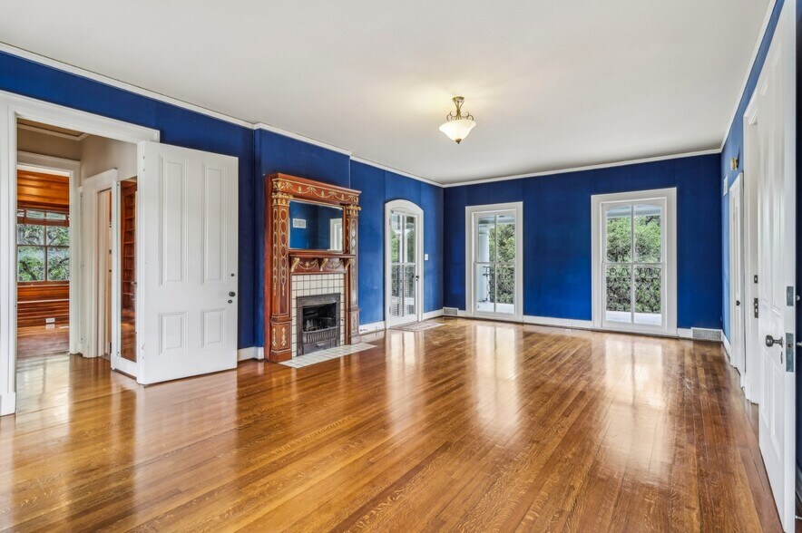 More Photos Of 7735 Mocking Bird Ln, San Antonio Lodge Meeting Hall For Sale