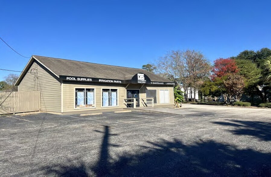 More Photos Of 9312 Louetta Rd, Spring Storefront Retail Office For Sale