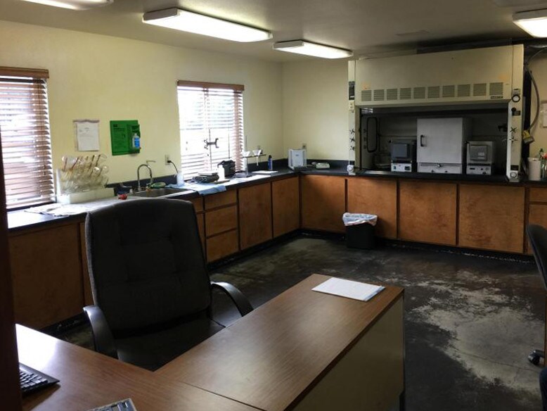 More Photos Of 555 S Depot Rd, Fields Landing Warehouse For Sale