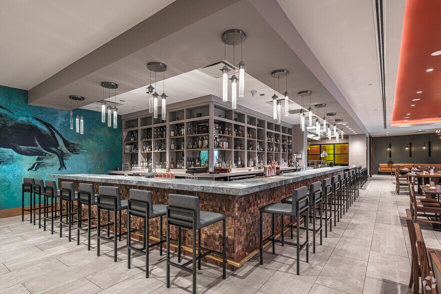 More Photos Of 1855 Griffin Rd, Dania Beach Office Residential For Lease