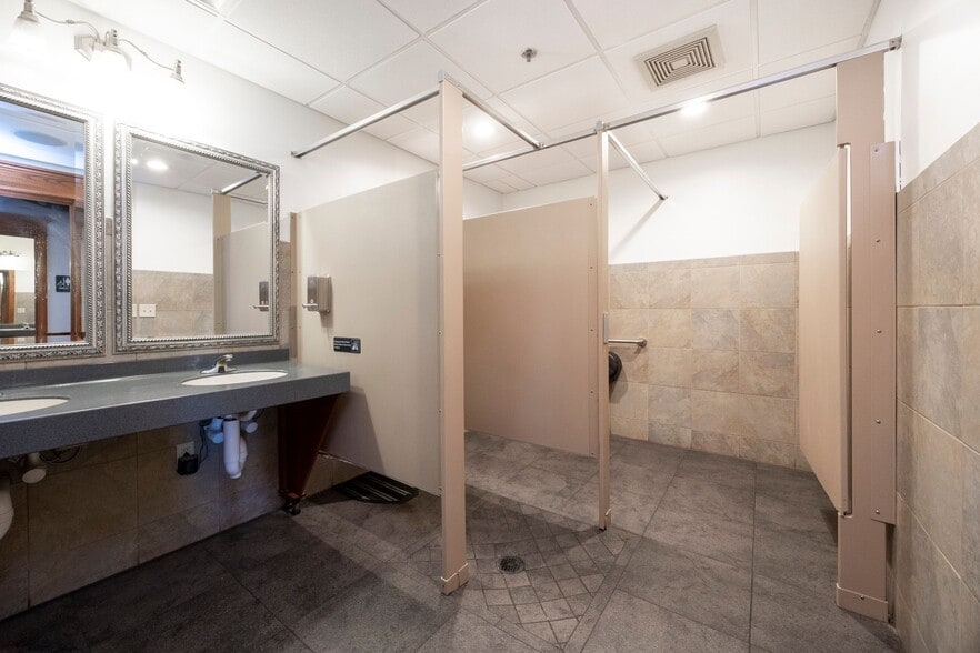 More Photos Of 1703 Pottstown Pike, Pottstown Restaurant For Sale
