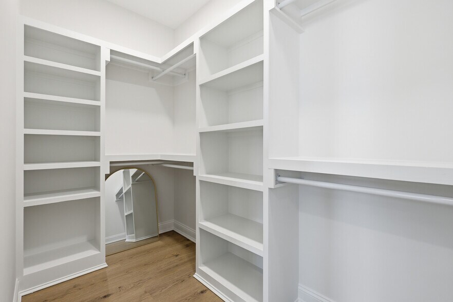 More Photos Of , Savannah Specialty For Sale