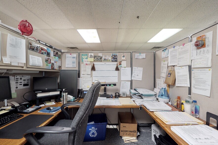 More Photos Of 2 Forest Ave, Oradell Medical For Sale