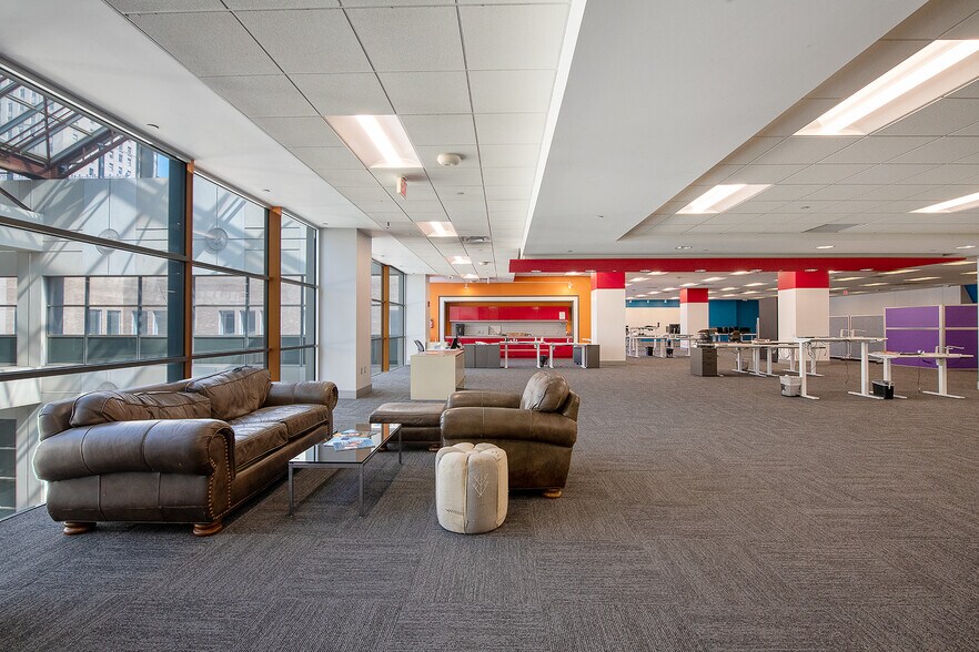 More Photos Of 1500 W 3rd St, Cleveland Office For Lease