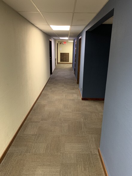 More Photos Of 10701 W North Ave, Wauwatosa Office For Lease