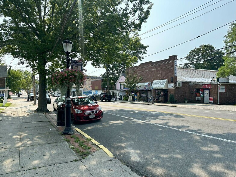 More Photos Of 445 Main St, Center Moriches Medical For Sale