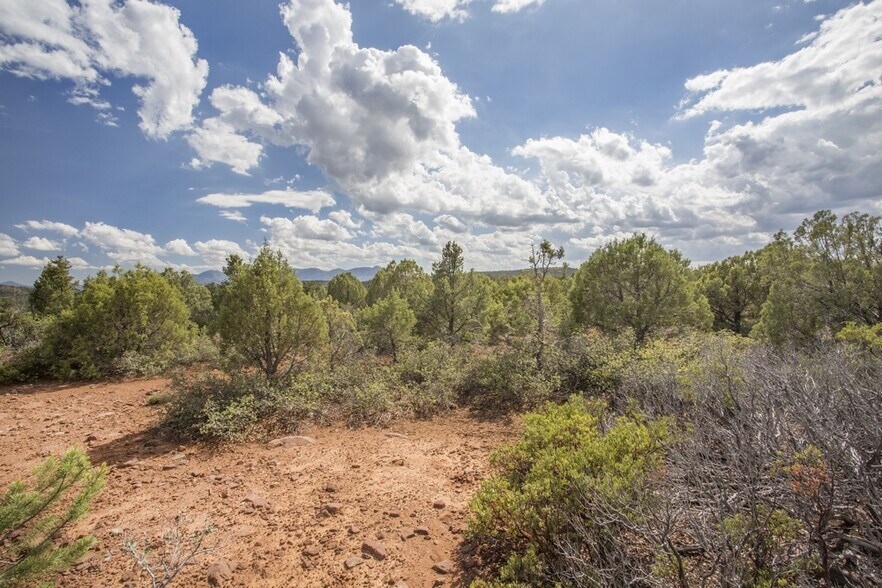 More Photos Of 1200 Airport, Payson Land For Sale