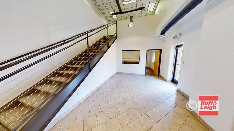 More Photos Of 131-135 Winters Dr, Colorado Springs Distribution For Lease