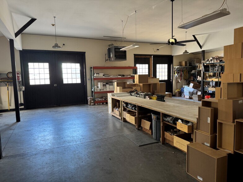 More Photos Of 12055 John Marshall Hwy, Markham Industrial For Sale