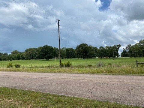 More Photos Of 4400 North Frontage Road Rd, Columbus Land For Sale