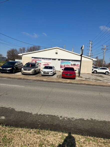 Primary Photo Of 1601 2nd St W, Owensboro Freestanding For Sale