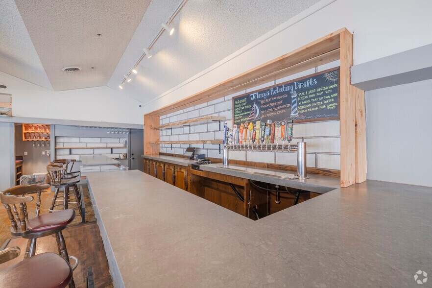 More Photos Of 1900 E D St, Tacoma Restaurant For Sale