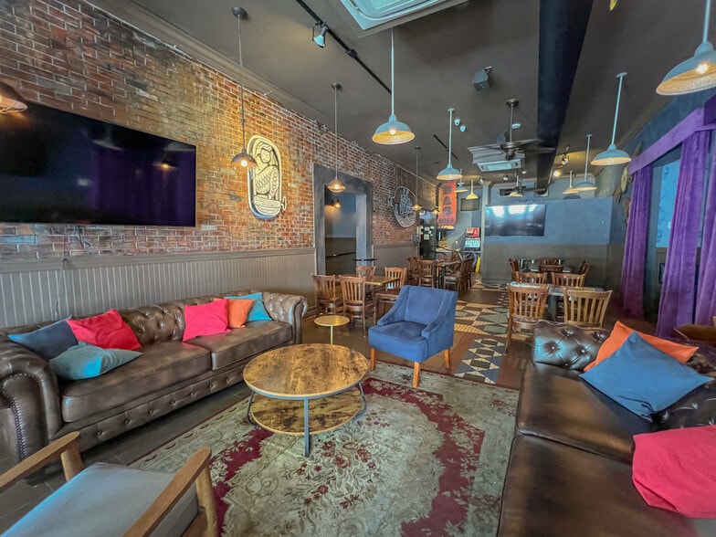 More Photos Of 404 Southard St, Key West Restaurant For Sale