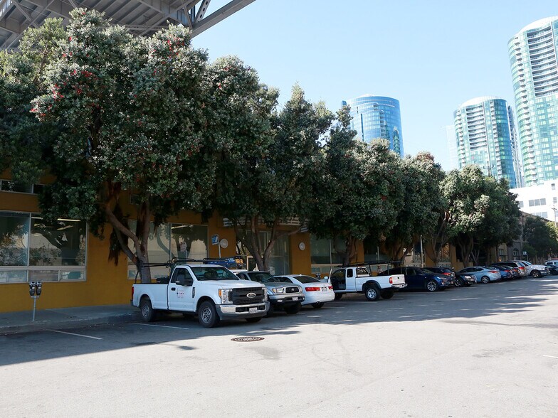 More Photos Of 444-470 Spear St, San Francisco Office For Lease