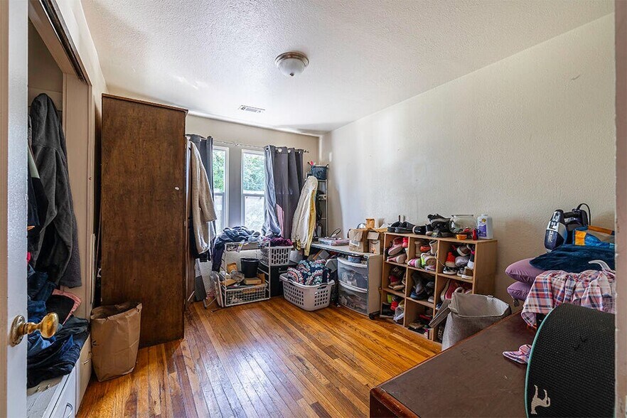 More Photos Of 144 Reager St, Medford Apartments For Sale