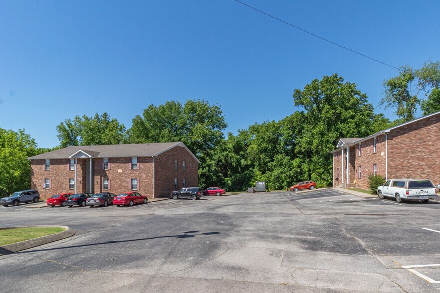 More Photos Of 155 Jack Miller Blvd, Clarksville Apartments For Sale