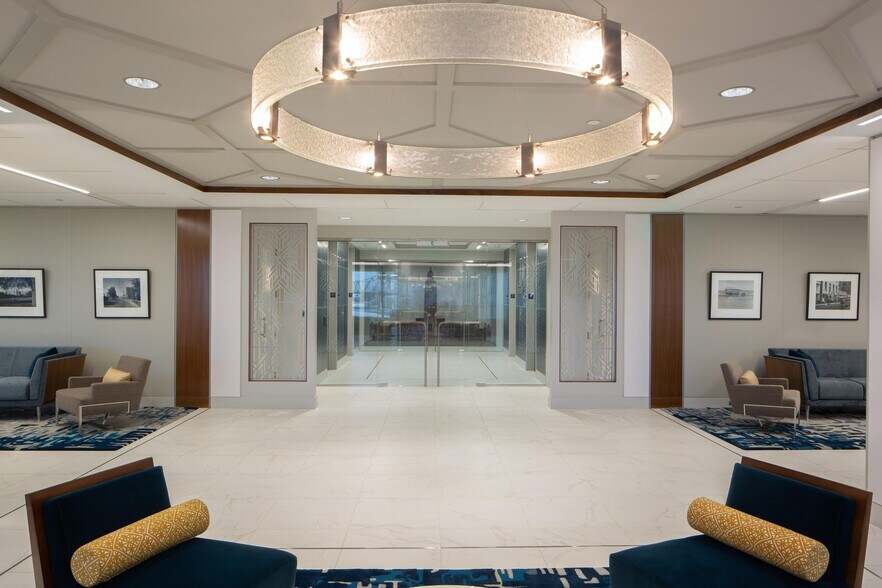 More Photos Of 445 North Blvd, Baton Rouge Office For Lease