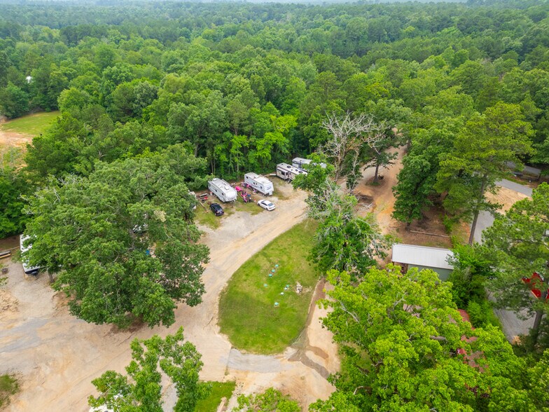 More Photos Of 7415 N State Line Rd, Karnack Trailer Camper Park For Sale