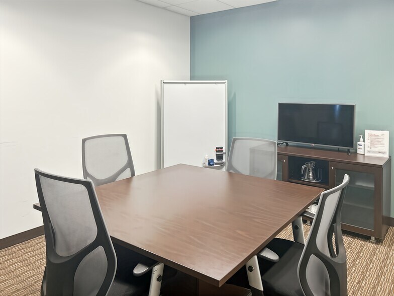 More Photos Of 5680 King Centre Dr, Kingstowne Coworking Space