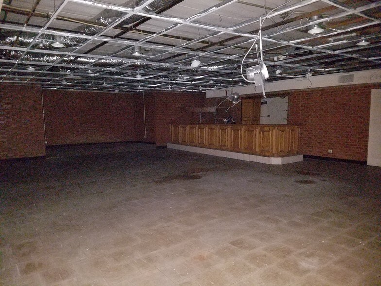 More Photos Of 23819 W Eames St, Channahon Restaurant For Sale