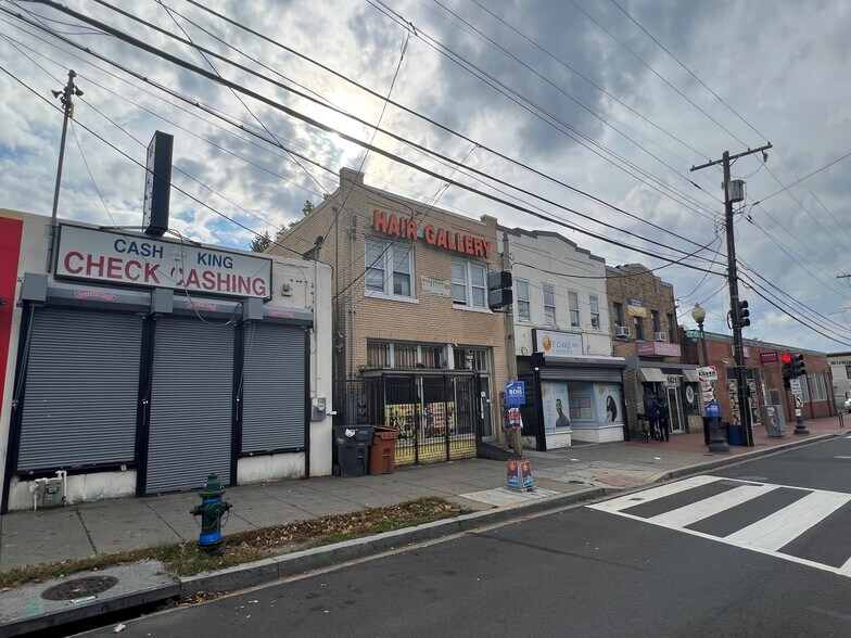 More Photos Of 1429 Marion Barry Ave SE, Washington Storefront Retail Office For Lease