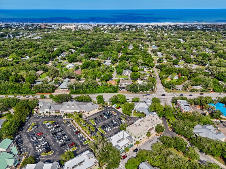 More Photos Of 112 Sea Grove Main St, Saint Augustine Freestanding For Lease