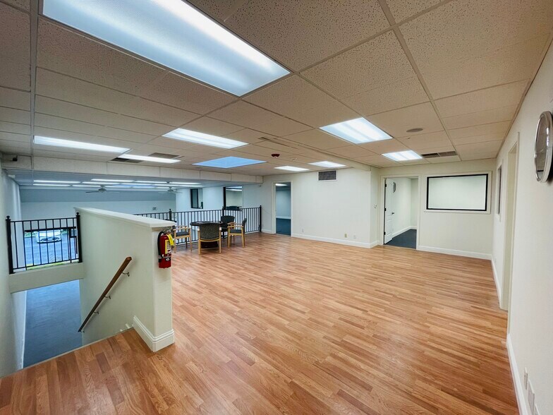 More Photos Of 1925 Francisco Blvd E, San Rafael Light Manufacturing For Lease