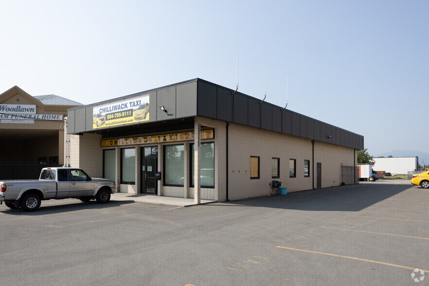 More Photos Of 45877 Hocking Av, Chilliwack Storefront Retail Office For Lease