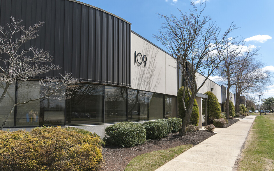 Primary Photo Of 109 Corporate Ct, South Plainfield Office For Lease