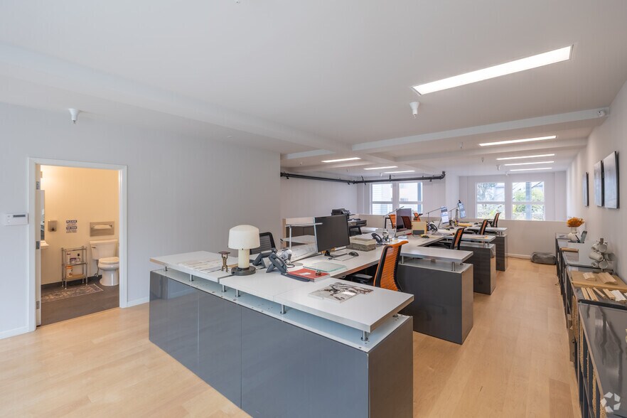 More Photos Of 50 29th St, San Francisco Apartments For Sale