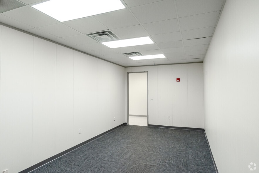 More Photos Of 4233 Technology Dr, Durham Research And Development For Lease
