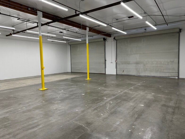 More Photos Of 151 E Evelyn Ave, Mountain View Service For Lease