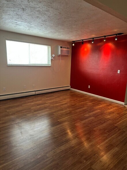 More Photos Of 1545 Kansas Ave, Lorain Apartments For Sale