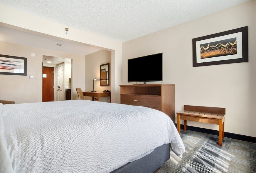 More Photos Of 516 Springhill Plaza Ct, Mobile Hotel For Sale