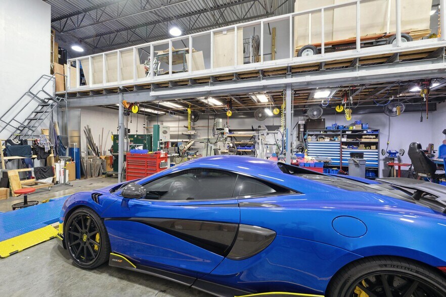 More Photos Of 3700-3718 SW 30th Ave, Fort Lauderdale Warehouse For Sale