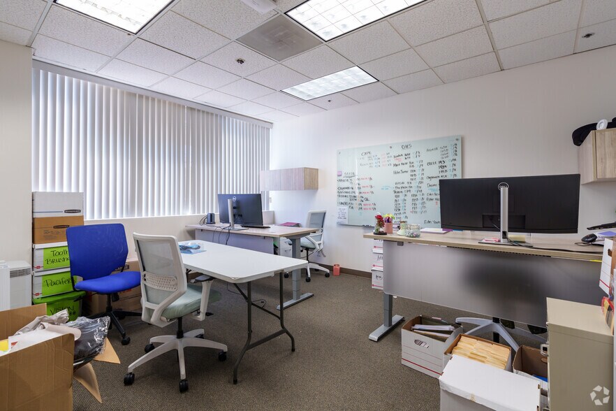 More Photos Of 44049 Fremont Blvd, Fremont Research And Development For Lease