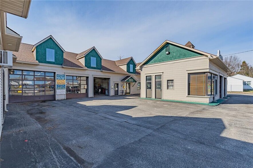 More Photos Of 4577 S Lake Rd, Brockport Auto Dealership For Sale